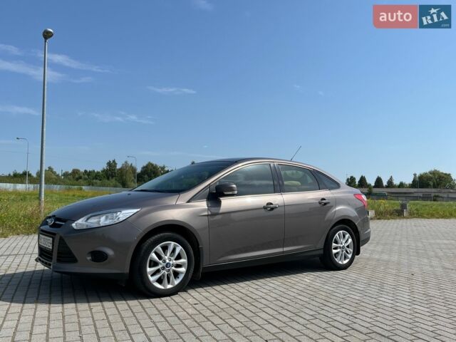 Коричневий Форд Фокус, об'ємом двигуна 1 л та пробігом 161 тис. км за 8000 $, фото 1 на Automoto.ua