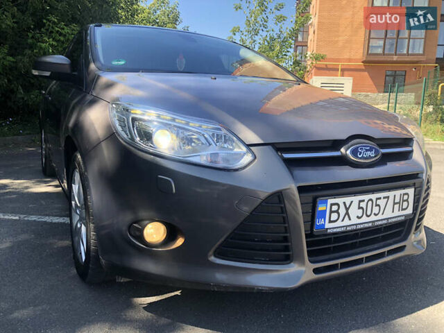 Коричневий Форд Фокус, об'ємом двигуна 2 л та пробігом 287 тис. км за 8800 $, фото 1 на Automoto.ua