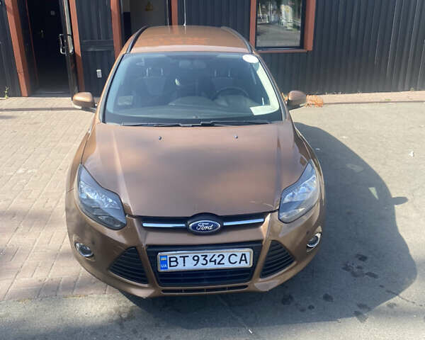 Коричневый Форд Фокус, объемом двигателя 1 л и пробегом 156 тыс. км за 7200 $, фото 1 на Automoto.ua