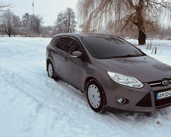 Коричневый Форд Фокус, объемом двигателя 1.56 л и пробегом 235 тыс. км за 7300 $, фото 1 на Automoto.ua