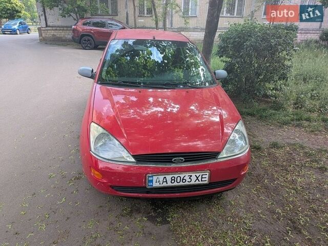 Красный Форд Фокус, объемом двигателя 2 л и пробегом 270 тыс. км за 3100 $, фото 1 на Automoto.ua
