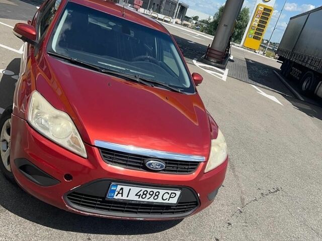 Червоний Форд Фокус, об'ємом двигуна 1.6 л та пробігом 272 тис. км за 4650 $, фото 1 на Automoto.ua