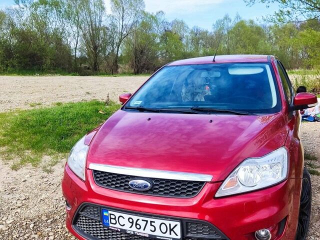 Червоний Форд Фокус, об'ємом двигуна 1.6 л та пробігом 129 тис. км за 7200 $, фото 1 на Automoto.ua