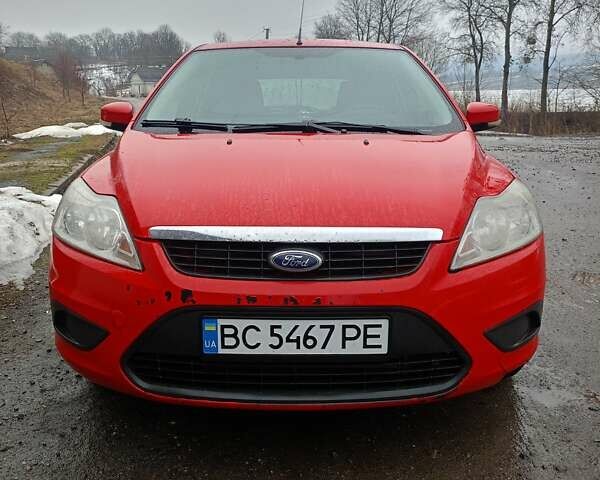 Червоний Форд Фокус, об'ємом двигуна 1.6 л та пробігом 287 тис. км за 4800 $, фото 1 на Automoto.ua