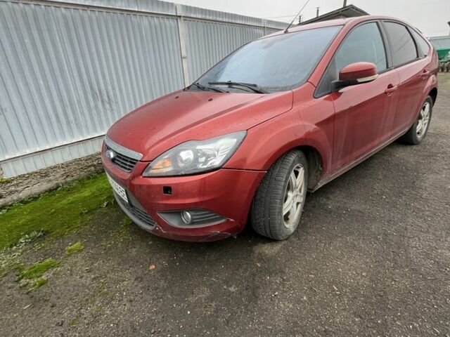 Красный Форд Фокус, объемом двигателя 2 л и пробегом 225 тыс. км за 3000 $, фото 1 на Automoto.ua