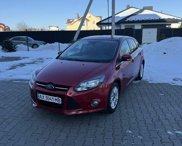 Красный Форд Фокус, объемом двигателя 1.6 л и пробегом 226 тыс. км за 6199 $, фото 1 на Automoto.ua