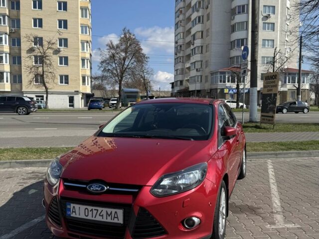 Красный Форд Фокус, объемом двигателя 1.6 л и пробегом 270 тыс. км за 10200 $, фото 1 на Automoto.ua