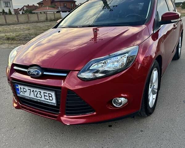 Червоний Форд Фокус, об'ємом двигуна 1.6 л та пробігом 159 тис. км за 8200 $, фото 1 на Automoto.ua
