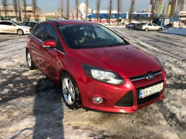 Красный Форд Фокус, объемом двигателя 1.6 л и пробегом 149 тыс. км за 8300 $, фото 1 на Automoto.ua