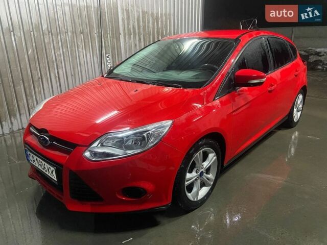 Красный Форд Фокус, объемом двигателя 2 л и пробегом 186 тыс. км за 7200 $, фото 1 на Automoto.ua