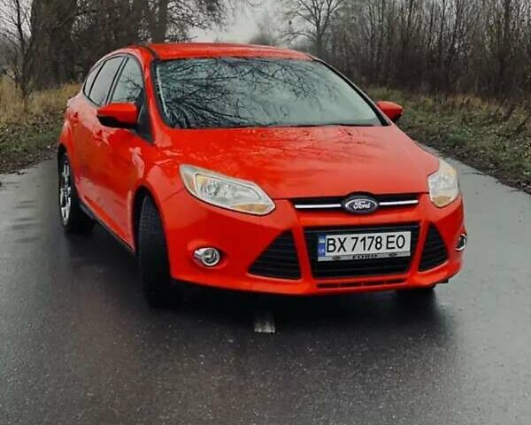 Красный Форд Фокус, объемом двигателя 2 л и пробегом 44 тыс. км за 7200 $, фото 1 на Automoto.ua