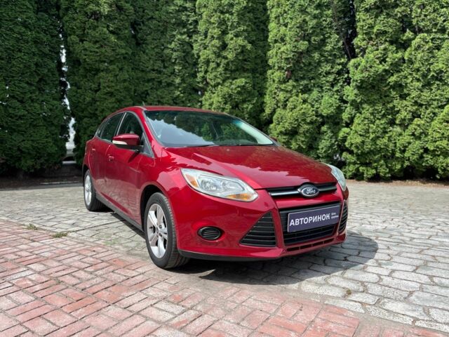 Червоний Форд Фокус, об'ємом двигуна 2 л та пробігом 223 тис. км за 7200 $, фото 1 на Automoto.ua