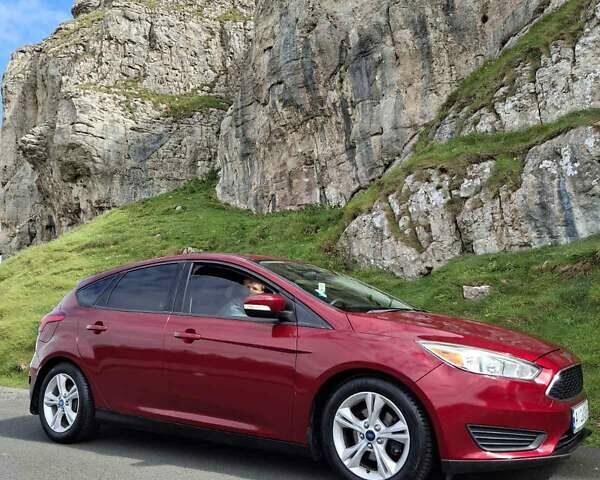 Червоний Форд Фокус, об'ємом двигуна 2 л та пробігом 270 тис. км за 8200 $, фото 1 на Automoto.ua