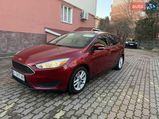 Красный Форд Фокус, объемом двигателя 2 л и пробегом 132 тыс. км за 8900 $, фото 1 на Automoto.ua