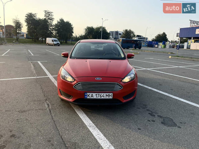 Форд Фокус 2015 у Києві на Automoto.ua Червоний Форд Фокус, об'ємом двигуна 2 л та пробігом 215 тис. км за 7900 $, фото 1 на Automoto.ua