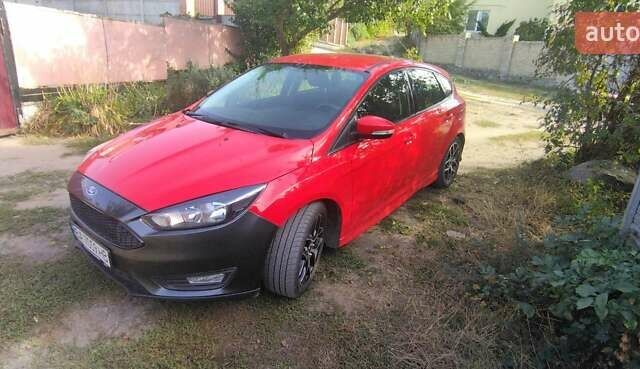 Красный Форд Фокус, объемом двигателя 2 л и пробегом 155 тыс. км за 7500 $, фото 1 на Automoto.ua