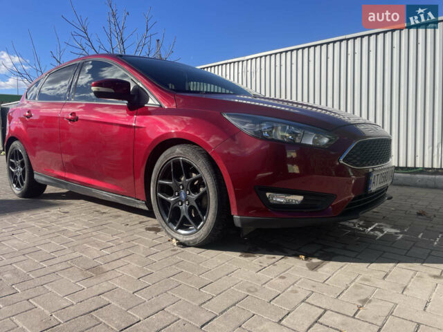 Красный Форд Фокус, объемом двигателя 2.01 л и пробегом 177 тыс. км за 7800 $, фото 1 на Automoto.ua