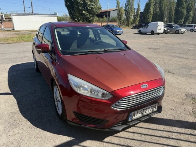 Червоний Форд Фокус, об'ємом двигуна 2 л та пробігом 180 тис. км за 5486 $, фото 1 на Automoto.ua