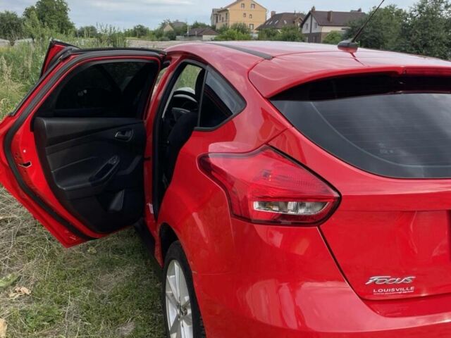 Червоний Форд Фокус, об'ємом двигуна 2 л та пробігом 228 тис. км за 7500 $, фото 1 на Automoto.ua
