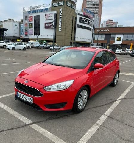 Красный Форд Фокус, объемом двигателя 1.6 л и пробегом 200 тыс. км за 9350 $, фото 1 на Automoto.ua