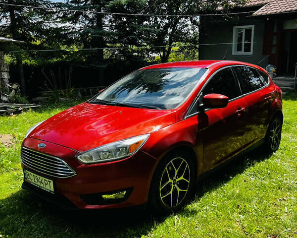 Красный Форд Фокус, объемом двигателя 1.9 л и пробегом 149 тыс. км за 7400 $, фото 1 на Automoto.ua