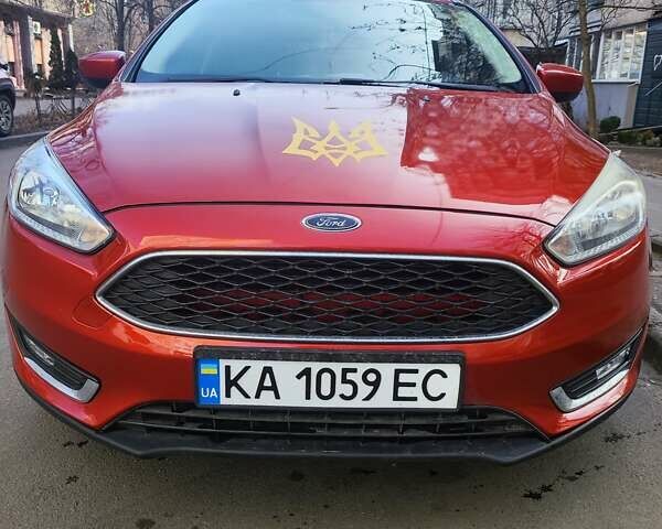 Красный Форд Фокус, объемом двигателя 2 л и пробегом 68 тыс. км за 9500 $, фото 1 на Automoto.ua
