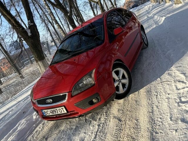 Червоний Форд Фокус, об'ємом двигуна 1.6 л та пробігом 300 тис. км за 3700 $, фото 1 на Automoto.ua