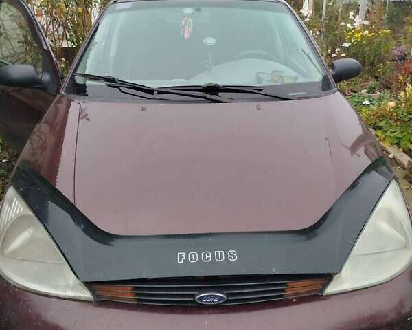 Красный Форд Фокус, объемом двигателя 2.02 л и пробегом 295 тыс. км за 2500 $, фото 1 на Automoto.ua
