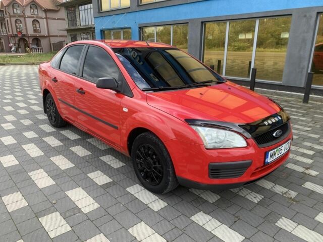 Красный Форд Фокус, объемом двигателя 1.4 л и пробегом 138 тыс. км за 2450 $, фото 1 на Automoto.ua
