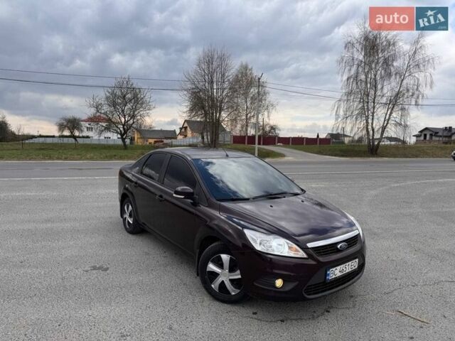 Червоний Форд Фокус, об'ємом двигуна 1.6 л та пробігом 315 тис. км за 4950 $, фото 1 на Automoto.ua