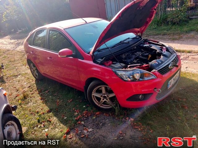 Червоний Форд Фокус, об'ємом двигуна 1.8 л та пробігом 30300 тис. км за 4200 $, фото 1 на Automoto.ua