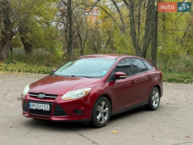 Красный Форд Фокус, объемом двигателя 2 л и пробегом 150 тыс. км за 7200 $, фото 1 на Automoto.ua