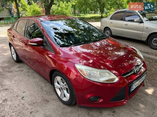 Красный Форд Фокус, объемом двигателя 2 л и пробегом 127 тыс. км за 7700 $, фото 1 на Automoto.ua