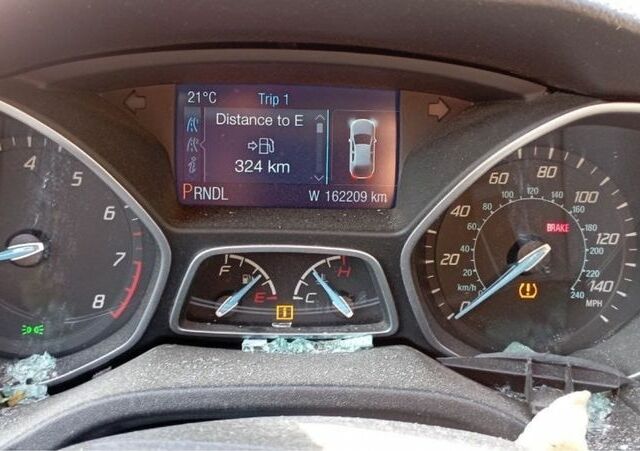 Червоний Форд Фокус, об'ємом двигуна 2 л та пробігом 160 тис. км за 2500 $, фото 1 на Automoto.ua