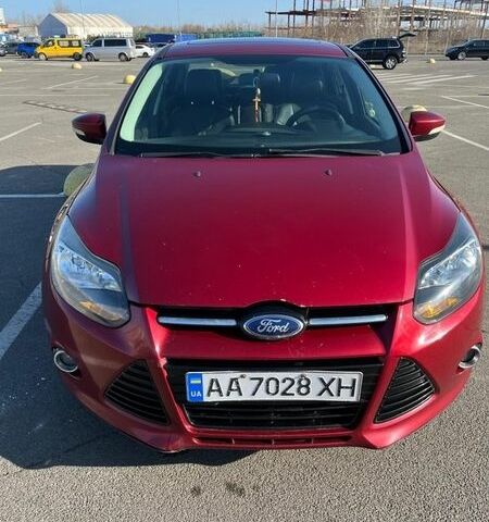 Красный Форд Фокус, объемом двигателя 2 л и пробегом 211 тыс. км за 6800 $, фото 1 на Automoto.ua