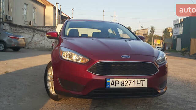 Красный Форд Фокус, объемом двигателя 2.01 л и пробегом 75 тыс. км за 7800 $, фото 1 на Automoto.ua