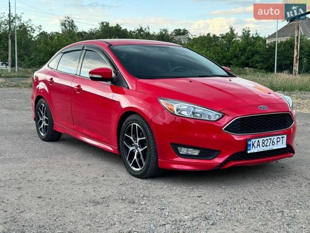 Червоний Форд Фокус, об'ємом двигуна 2 л та пробігом 187 тис. км за 7500 $, фото 1 на Automoto.ua