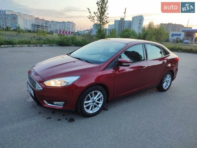 Червоний Форд Фокус, об'ємом двигуна 2 л та пробігом 120 тис. км за 9200 $, фото 1 на Automoto.ua