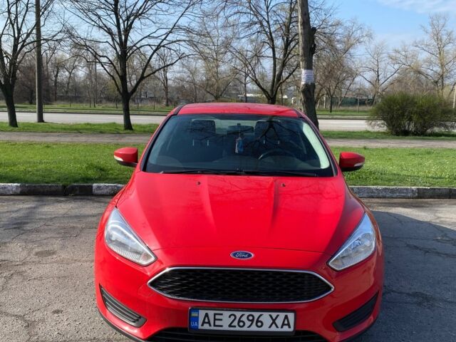 Червоний Форд Фокус, об'ємом двигуна 2 л та пробігом 118 тис. км за 8000 $, фото 1 на Automoto.ua