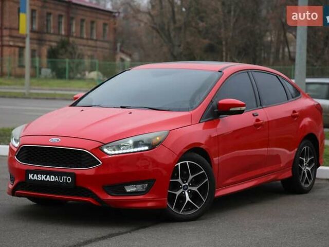 Червоний Форд Фокус, об'ємом двигуна 2 л та пробігом 195 тис. км за 7500 $, фото 1 на Automoto.ua