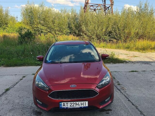 Красный Форд Фокус, объемом двигателя 2 л и пробегом 67 тыс. км за 9800 $, фото 1 на Automoto.ua