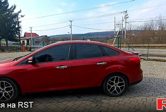 Червоний Форд Фокус, об'ємом двигуна 2 л та пробігом 99 тис. км за 10000 $, фото 1 на Automoto.ua