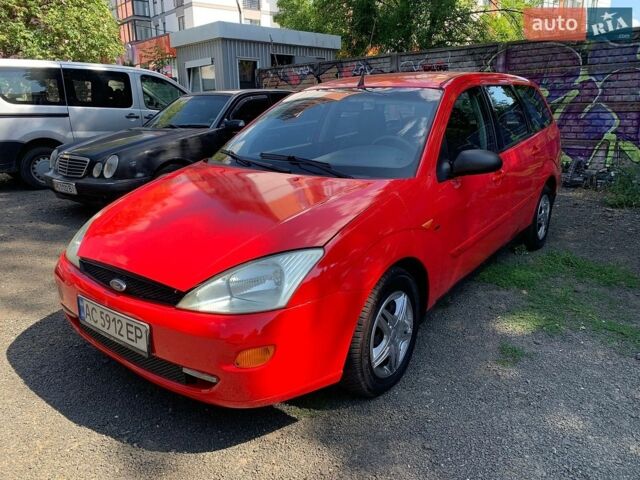 Червоний Форд Фокус, об'ємом двигуна 1.75 л та пробігом 317 тис. км за 2150 $, фото 1 на Automoto.ua