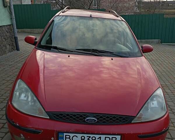 Красный Форд Фокус, объемом двигателя 1.6 л и пробегом 300 тыс. км за 2500 $, фото 1 на Automoto.ua