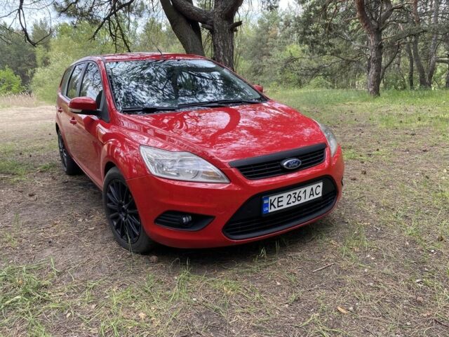 Червоний Форд Фокус, об'ємом двигуна 1.6 л та пробігом 403 тис. км за 5000 $, фото 1 на Automoto.ua