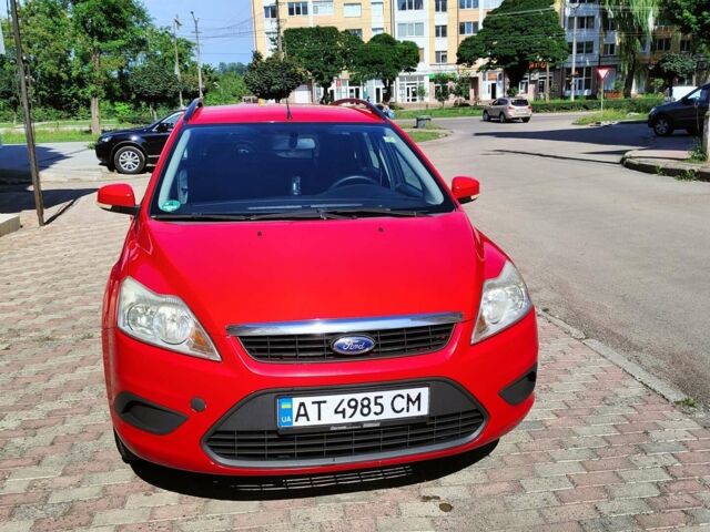 Червоний Форд Фокус, об'ємом двигуна 1.6 л та пробігом 302 тис. км за 6200 $, фото 1 на Automoto.ua