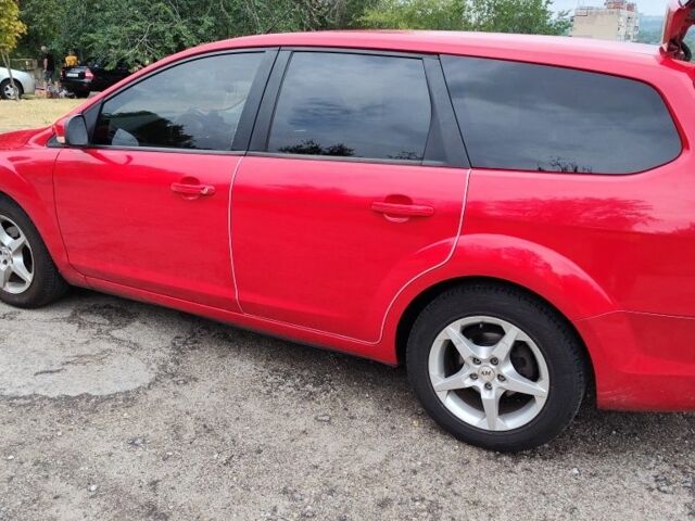 Форд Фокус 2009 в Запорожье на Automoto.ua Красный Форд Фокус, объемом двигателя 1.6 л и пробегом 237 тыс. км за 5700 $, фото 1 на Automoto.ua