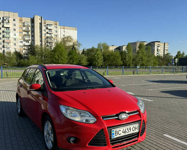 Красный Форд Фокус, объемом двигателя 1.6 л и пробегом 258 тыс. км за 6900 $, фото 1 на Automoto.ua