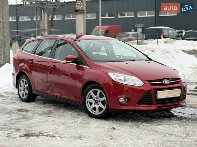 Червоний Форд Фокус, об'ємом двигуна 1.6 л та пробігом 242 тис. км за 7250 $, фото 1 на Automoto.ua