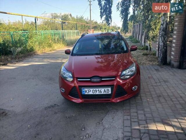 Красный Форд Фокус, объемом двигателя 1.6 л и пробегом 155 тыс. км за 8700 $, фото 1 на Automoto.ua